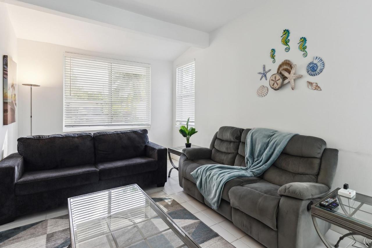 Chic Fort Lauderdale House With Private Pool 外观 照片