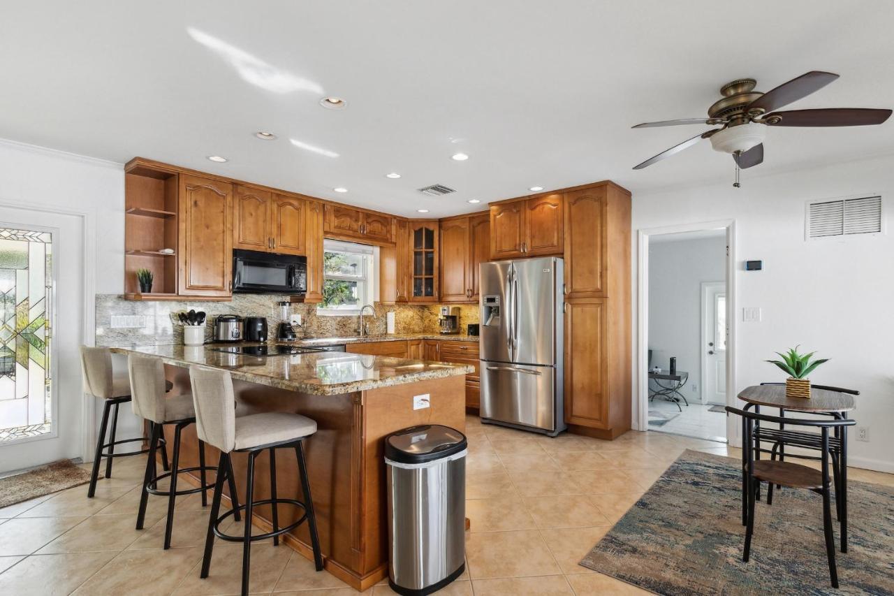 Chic Fort Lauderdale House With Private Pool 外观 照片